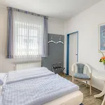 Ingeborg Hotel