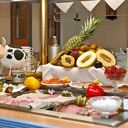 Ingeborg Hotel 3*
