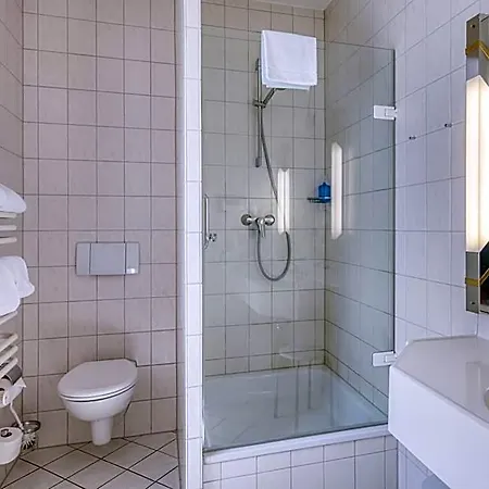 Ingeborg Hotel 3*