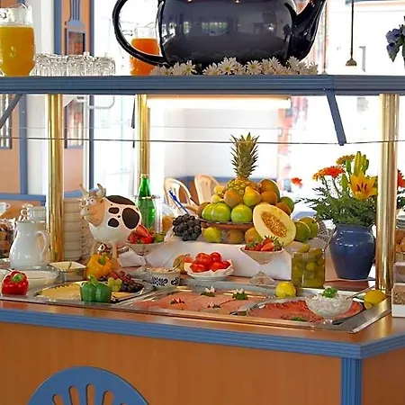 Hotel Ingeborg 3*